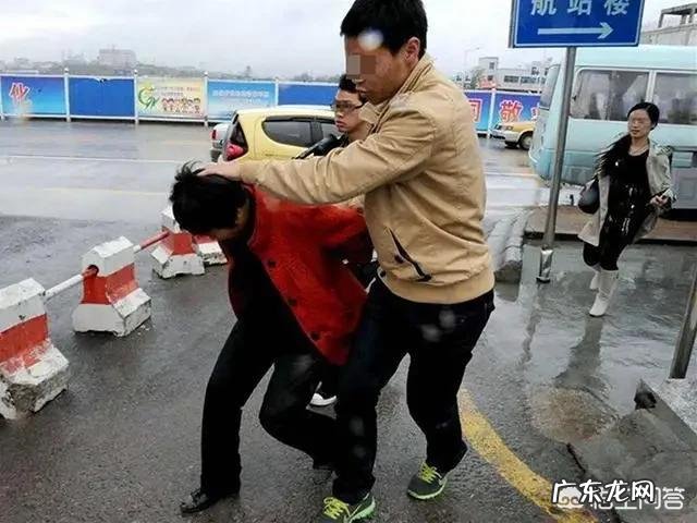 无儿 如果你以前妻子,被人贩子打断双脚残废行乞,你认出她,你已再婚有儿,怎么做?