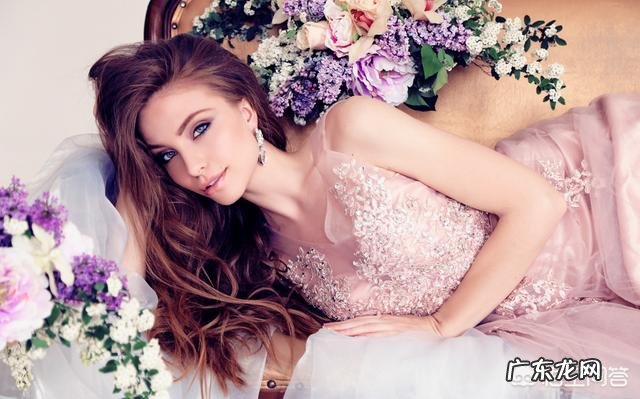 相机拍人像，怎样摆姿势最漂亮？