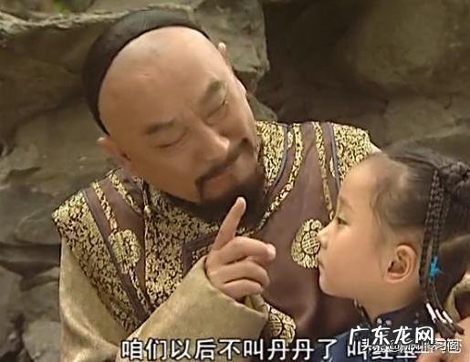 《康熙王朝》中,索额图收养朱三太子的女儿红玉,到底有何意图?对此你有何看法?