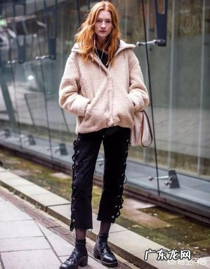 穿丝袜和什么鞋最配？