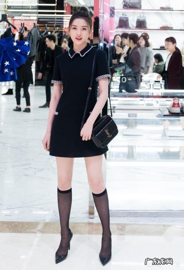 穿丝袜和什么鞋最配？