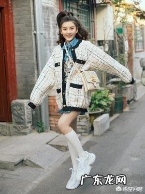 穿丝袜和什么鞋最配？