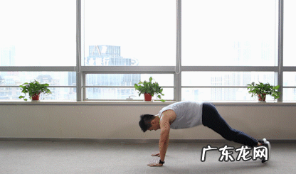 减脂期长时间处于能量赤字,减脂到瓶颈期,应该怎么办