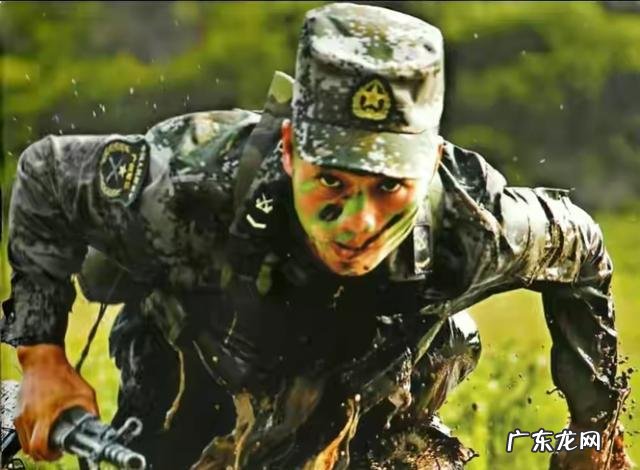 当兵能把人锻炼成什么样，每天的生活是什么样的