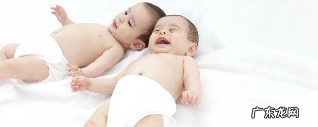 孩子什么时候戒尿裤