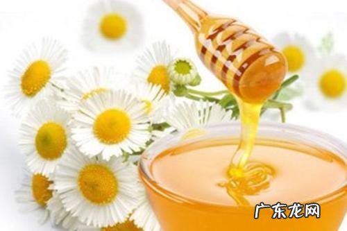 用什么可以去掉红血丝?