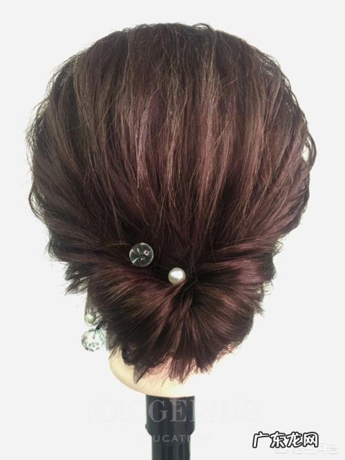 有哪些好看又简单易学的中长发编发教程可以分享？