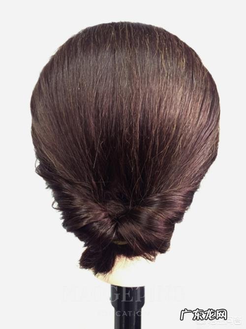 有哪些好看又简单易学的中长发编发教程可以分享？