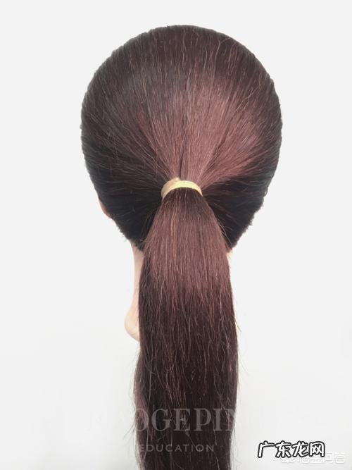 有哪些好看又简单易学的中长发编发教程可以分享？