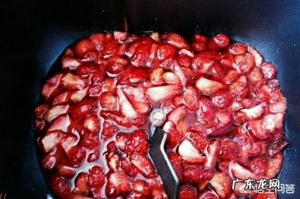 草莓大量上市了,想做草莓酱,怎么做?