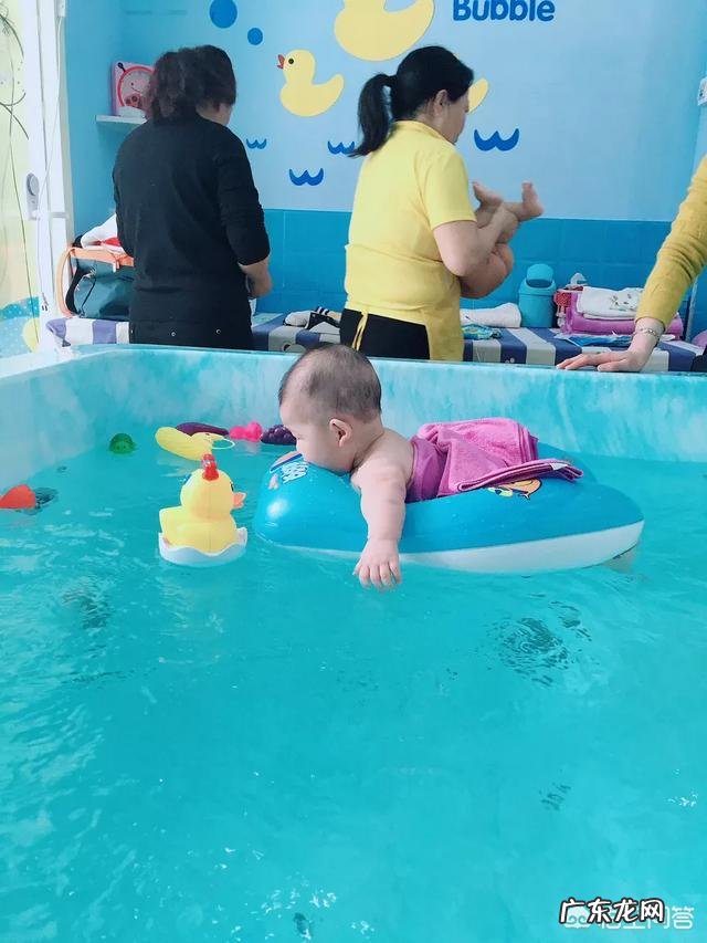 婴儿真的适合游泳吗？