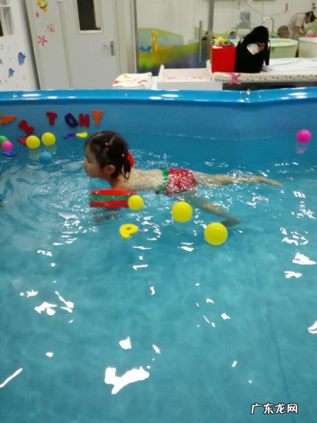 婴儿真的适合游泳吗?