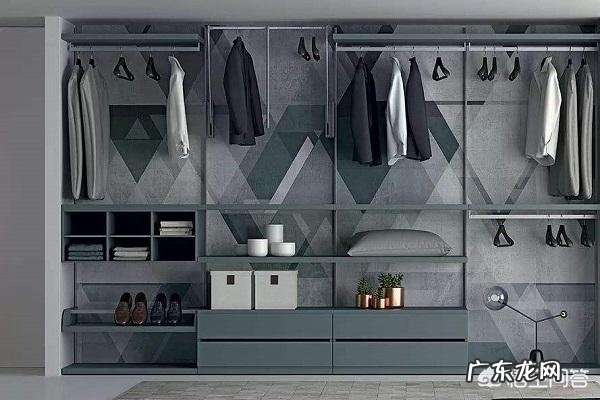 如何清洗呢子大衣?