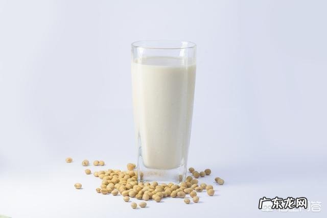 吃什么东西可以丰胸?