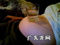 胎动的早晚和性别有关系吗？