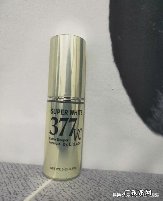 如何去除脸上的痘痘,痘印和痘坑?