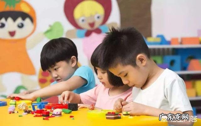 不想让孩子上幼儿园,有什么兴趣班或早教代替幼儿园的吗?