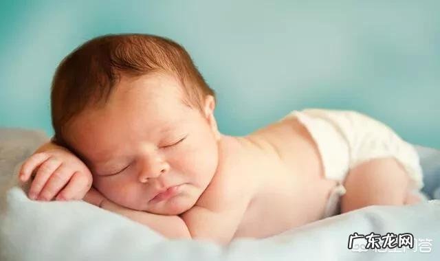 1个月以内的宝宝护理都需要注意什么?