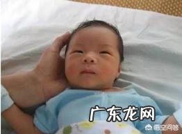 1个月以内的宝宝护理都需要注意什么?