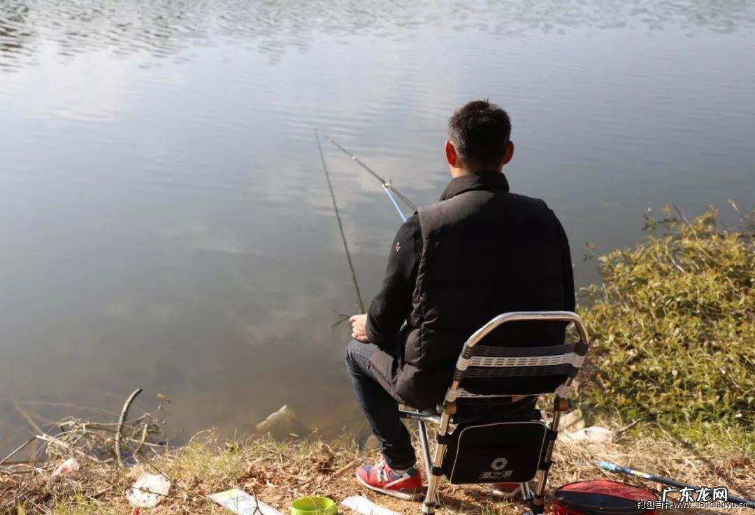 阴天钓鱼钓深还是钓浅
