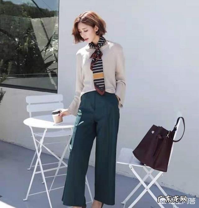 今年秋季流行什么衣服?