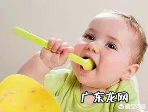 5个月大的婴儿能吃辅食吗？