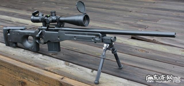 狙击枪开枪会发出声音，为什么有的狙击手不愿用消音器？不怕被人发现吗？