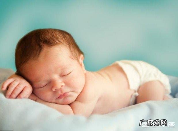 如何清理宝宝的头垢？