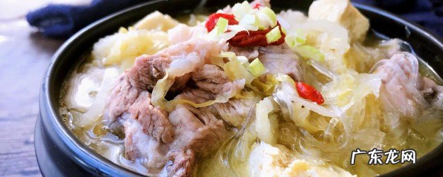 酸菜粉丝炖排骨怎么做窍门