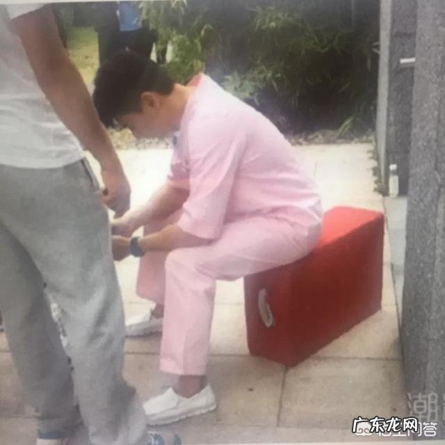 如何评价吴奇隆在电视剧《月嫂先生》中饰演的“男月嫂”沈心唯？