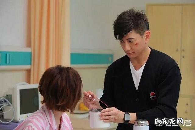 如何评价吴奇隆在电视剧《月嫂先生》中饰演的“男月嫂”沈心唯?