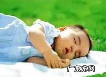 新生儿多久可以晒太阳?