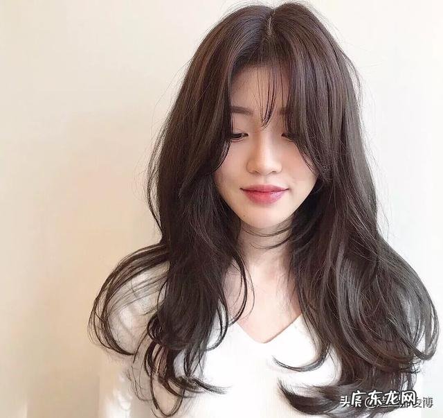 脸大、脸胖的女士适合什么发型?