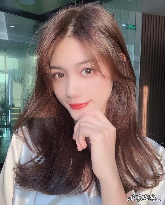 脸大、脸胖的女士适合什么发型?