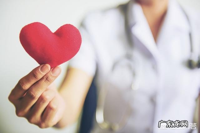 功能性消化不良和慢性非萎缩性胃炎有什么区别?