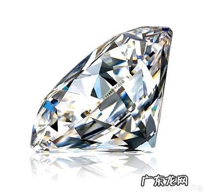 哪个牌子的钻戒性价比高?