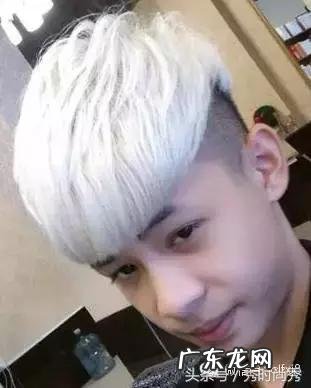 今年最帅男生发型是什么?