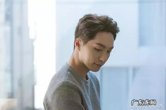 今年最帅男生发型是什么?