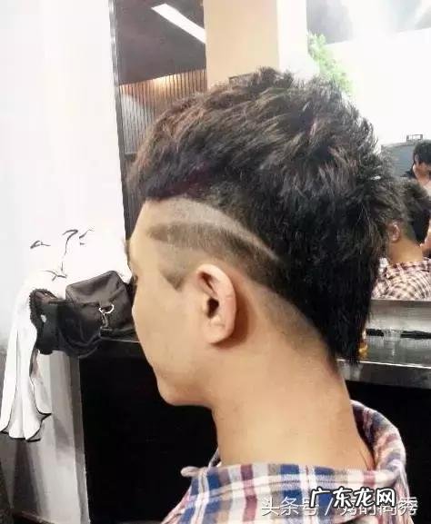 今年最帅男生发型是什么?