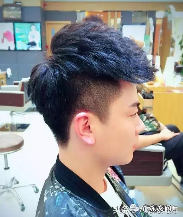 今年最帅男生发型是什么?