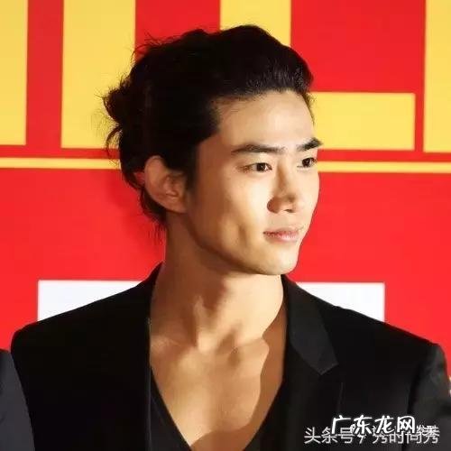 今年最帅男生发型是什么?