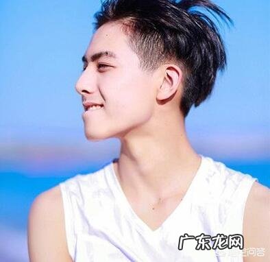 今年最帅男生发型是什么?