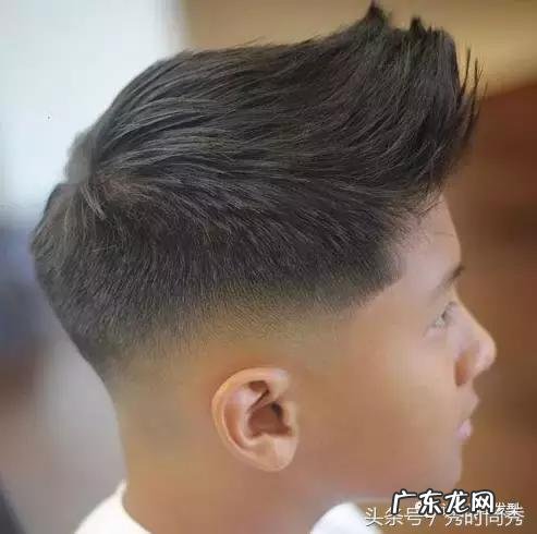 今年最帅男生发型是什么?