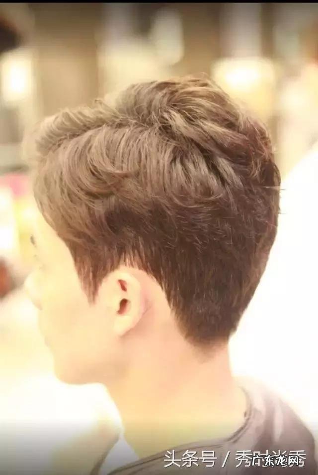 今年最帅男生发型是什么？
