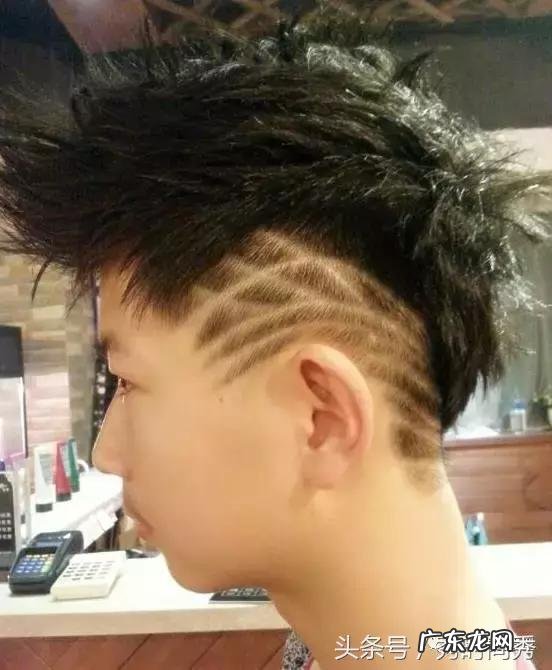 今年最帅男生发型是什么?