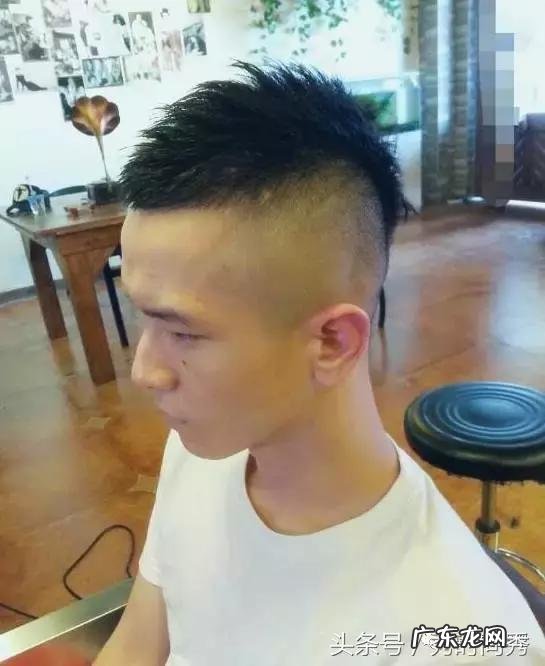 今年最帅男生发型是什么?