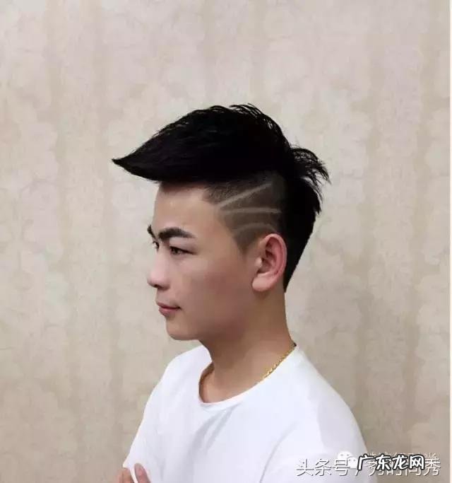 今年最帅男生发型是什么?