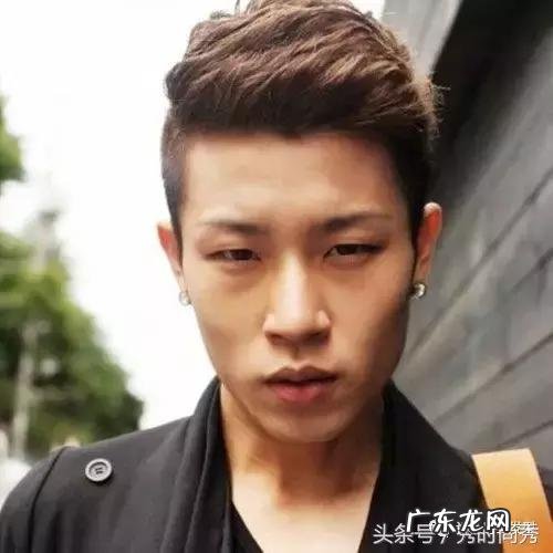 今年最帅男生发型是什么?