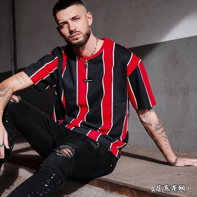 觉得自己穿衣土，完全不会搭配？该如何提高自己的打扮着装？