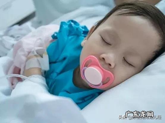 安抚奶嘴的使用有什么利弊?